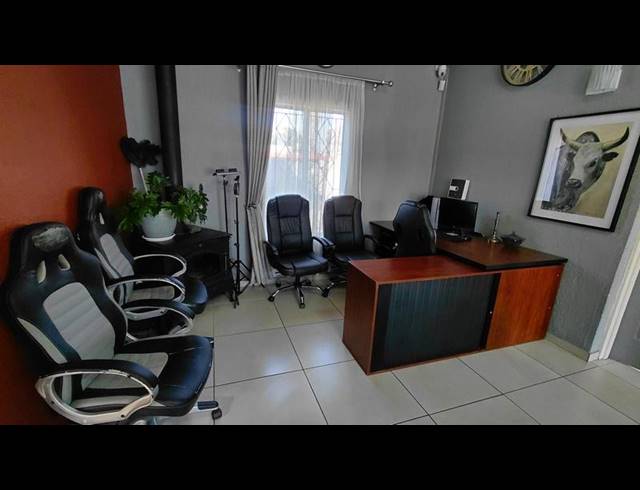 3 BEDROOM HOUSE FOR SALE IN BRACKENDOWNS